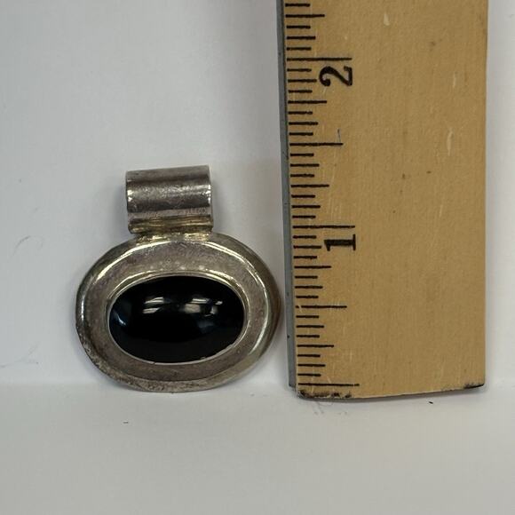 Vintage Mexico 925 Sterling Silver Black Onyx Pendant Heavy Oval - Picture 8 of 9